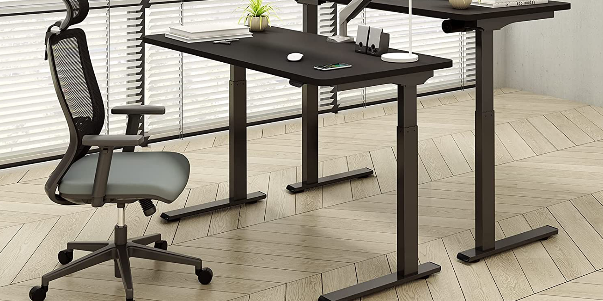 Electric Standing Desk Flexispot Tăng Năng Suất Của Bạn Với Một Chiếc Bàn Điều Chỉnh Độ Cao